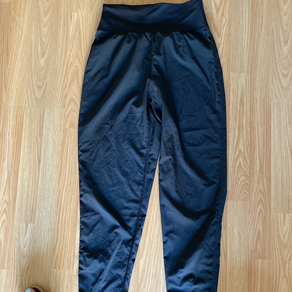 Lululemon pants